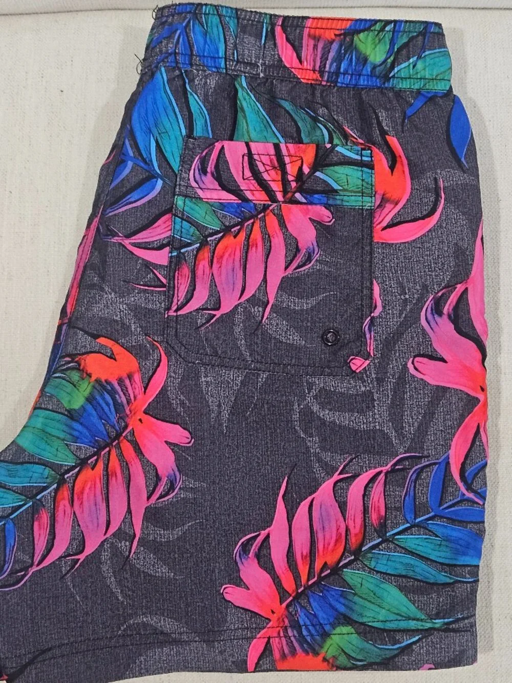 Aeropostale Mens Black Swim Shorts with Neon Tropical print cal print
